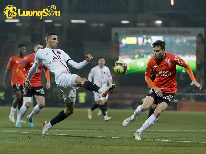 Soi kèo Lorient vs PSG: Gã nhà giàu phô trương sức mạnh? Soi kèo Lorient vs PSG: Gã nhà giàu phô trương sức mạnh?